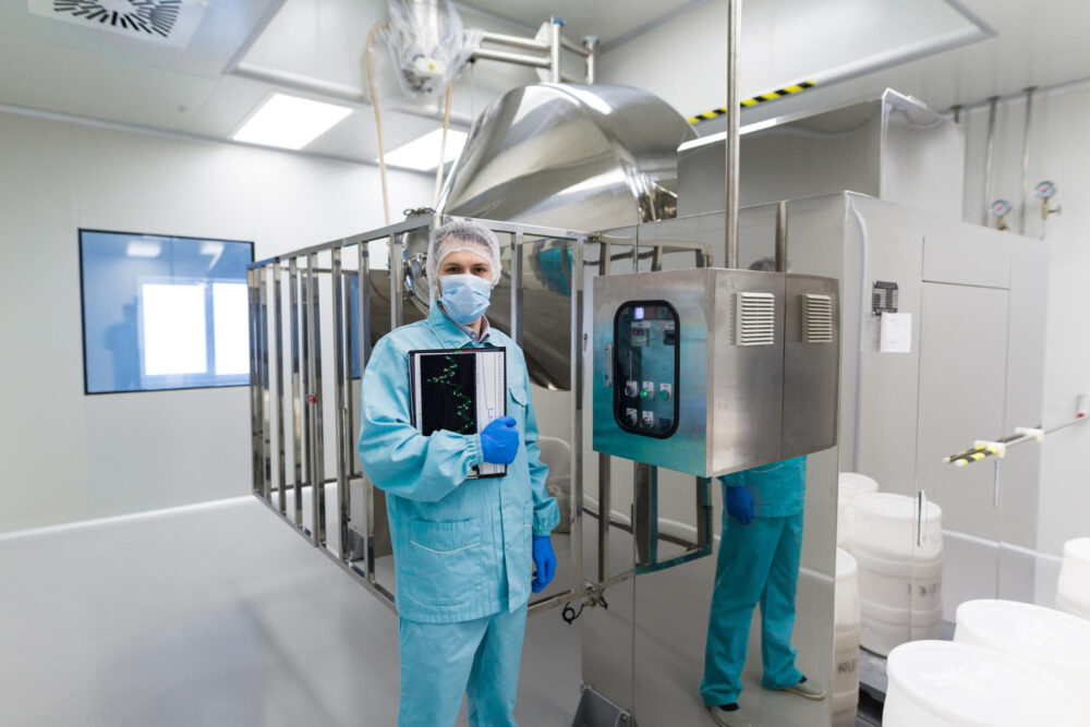 Maintenance Tips for Recirculating Chillers in Labs